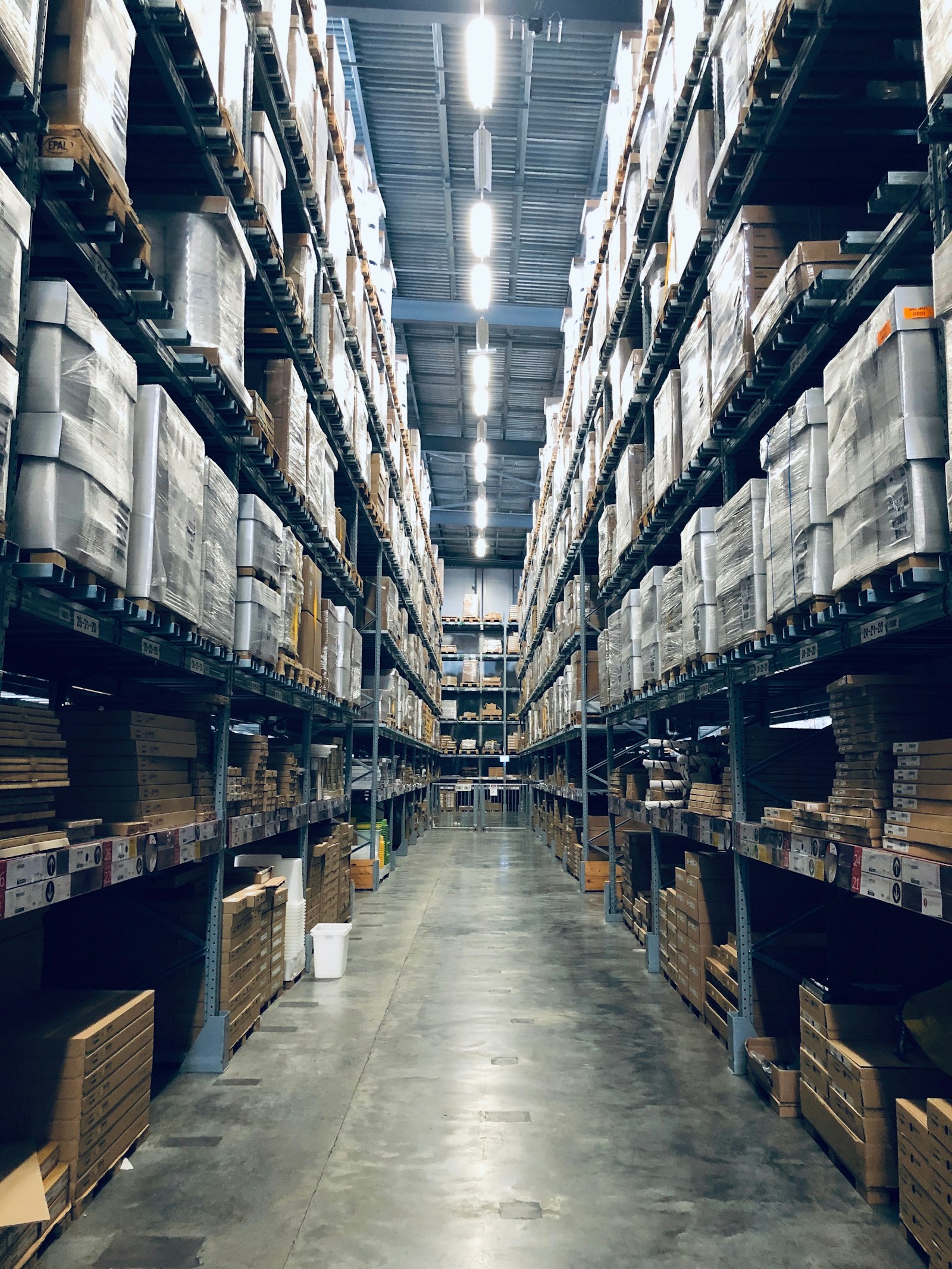 Sfeerbeeld bij bedrijf & magazijn